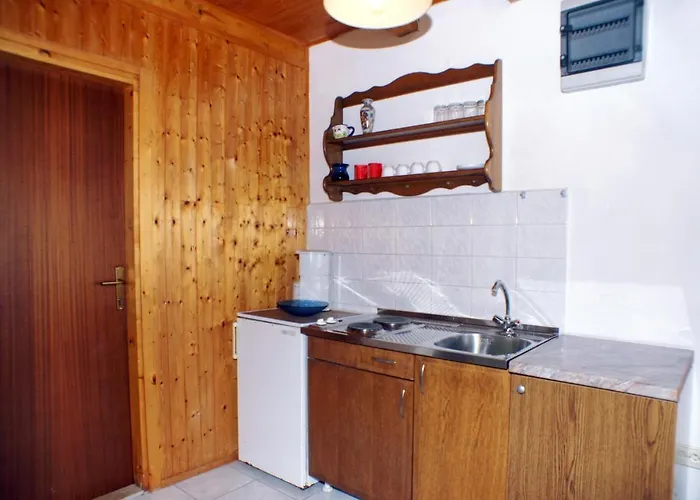 Apartamento Seaside With A Swimming Pool Lumbarda, Korcula - 4404