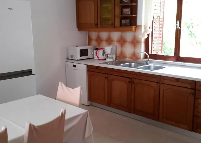 Apartamento Seaside With A Swimming Pool Lumbarda, Korcula - 4404